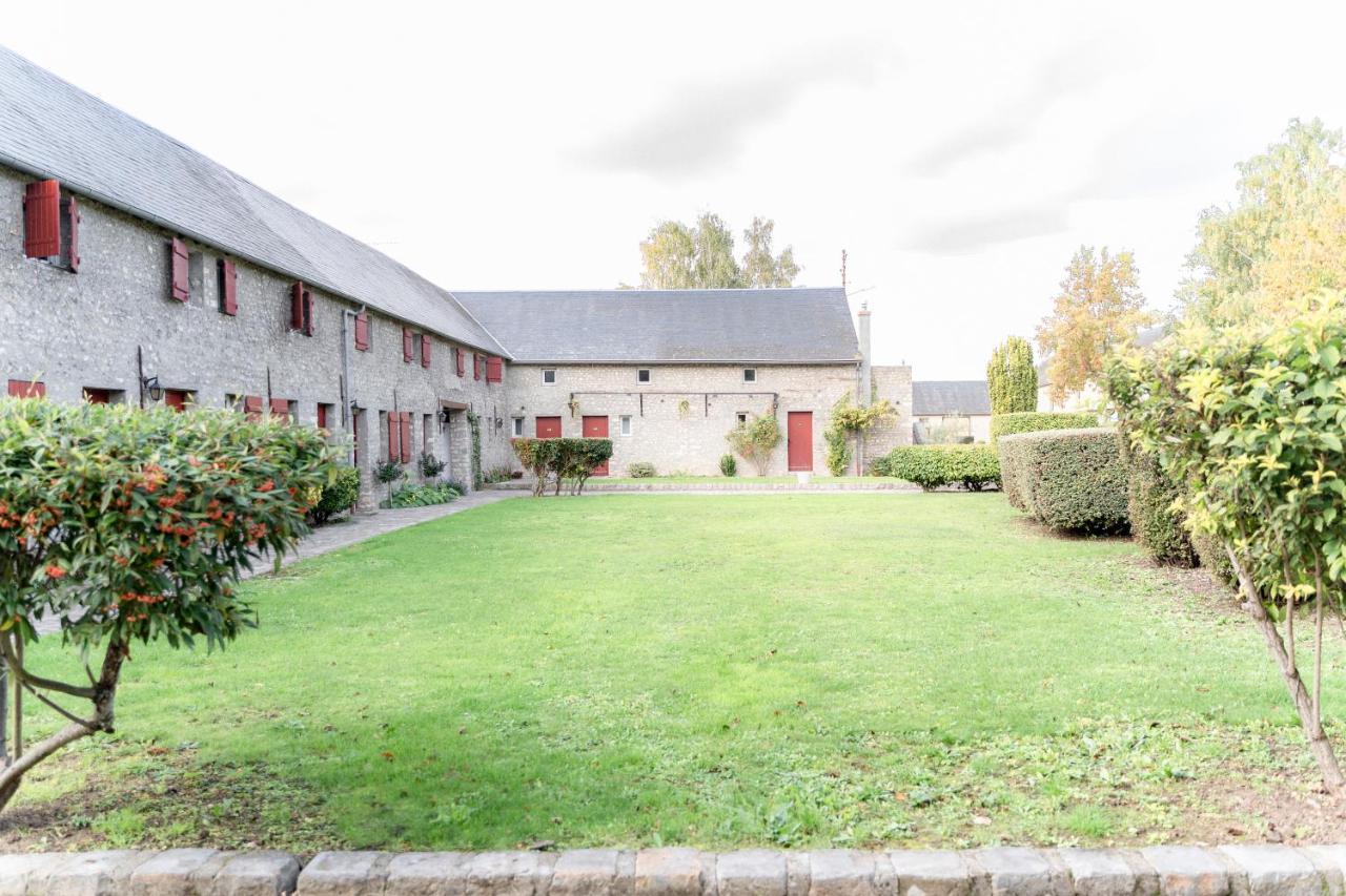 Authentic By Balladins - Domaine Malar Guillerval Exterior foto